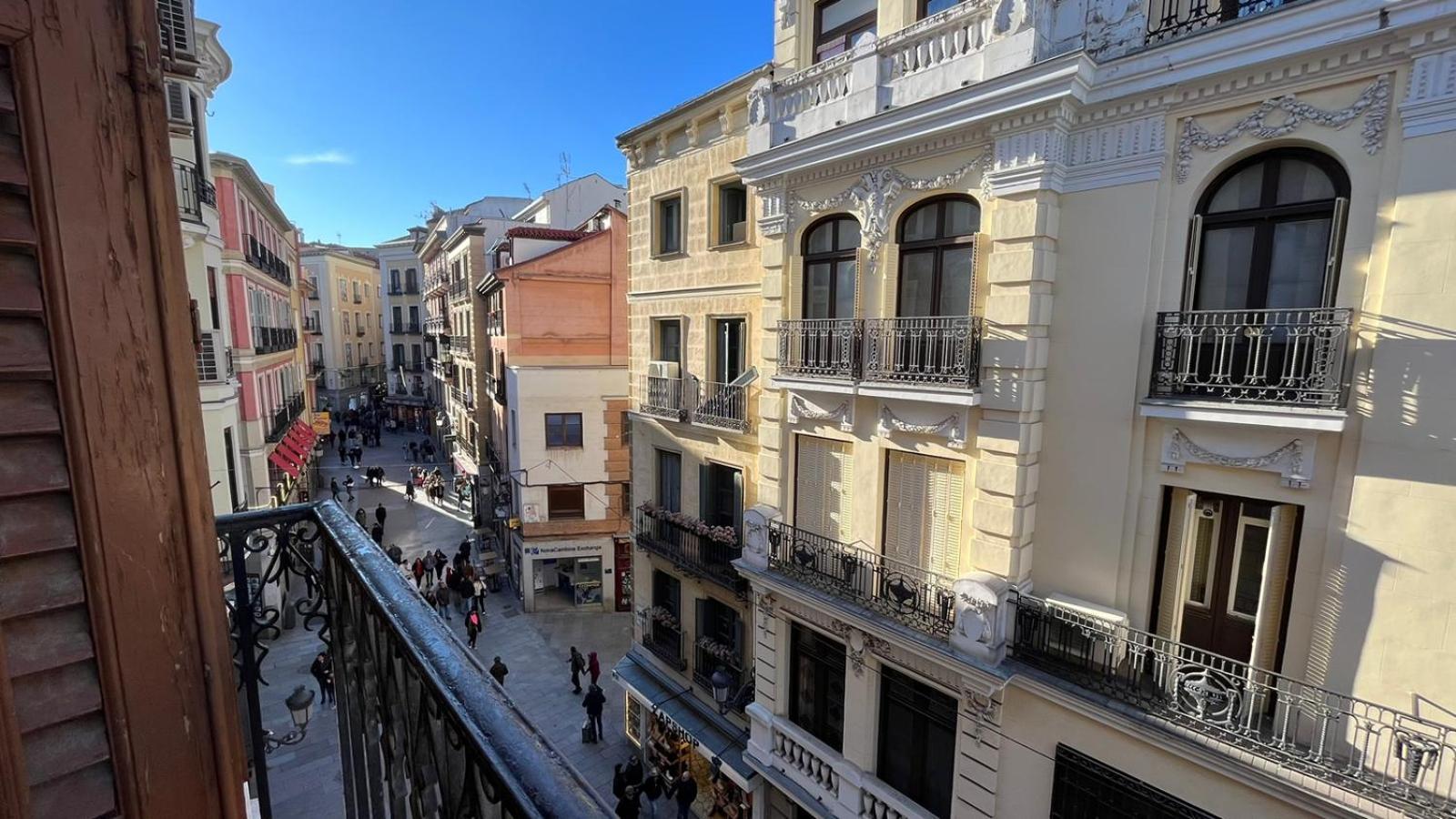 Apartamentos Mayor Centro Madrid Luaran gambar