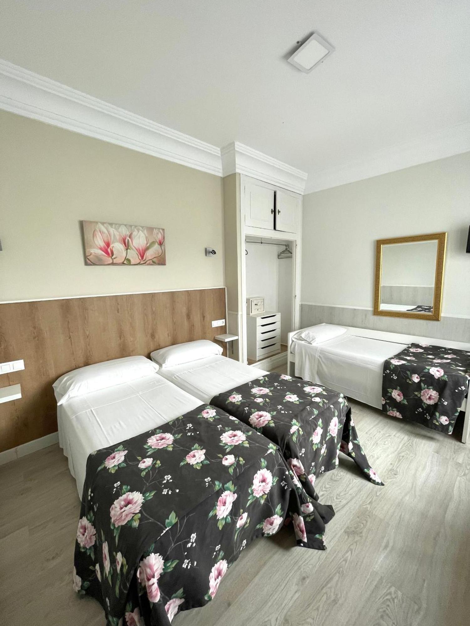 Apartamentos Mayor Centro Madrid Luaran gambar